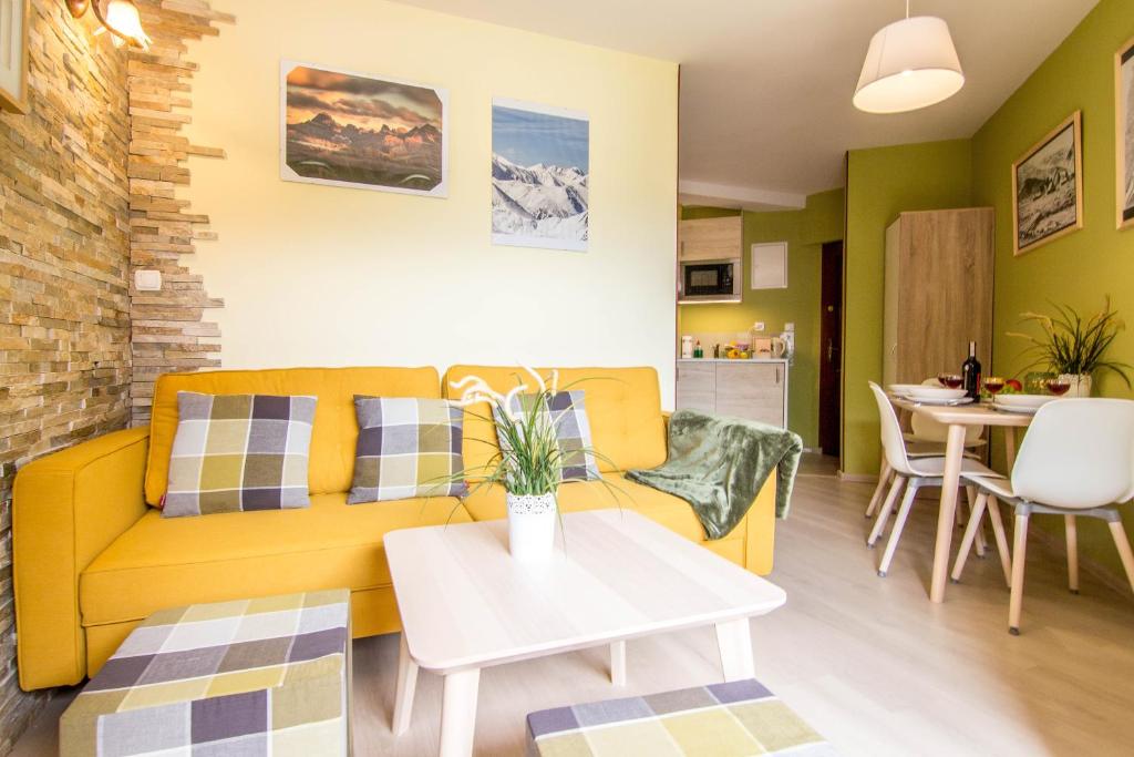Posedenie v ubytovaní Apartamenty Smrekowa Zakopane