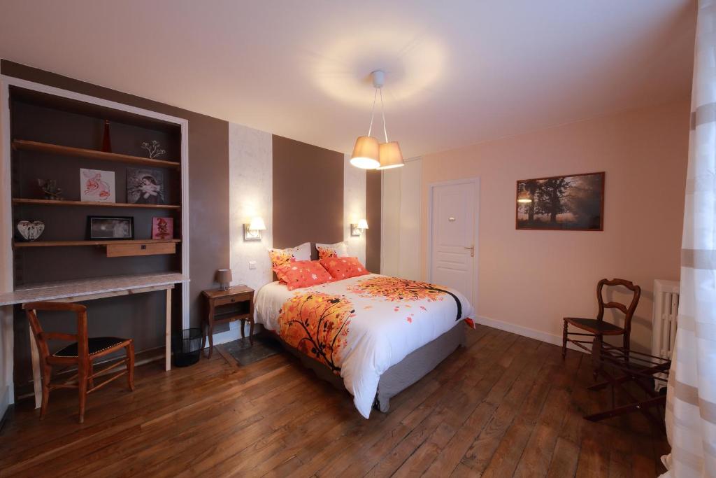 La Loge des Fées - Chambre Queen Avec Vue Sur Le Jardin