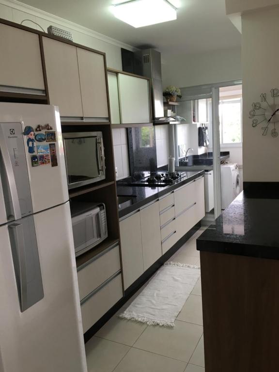  Apartamento em Home Club