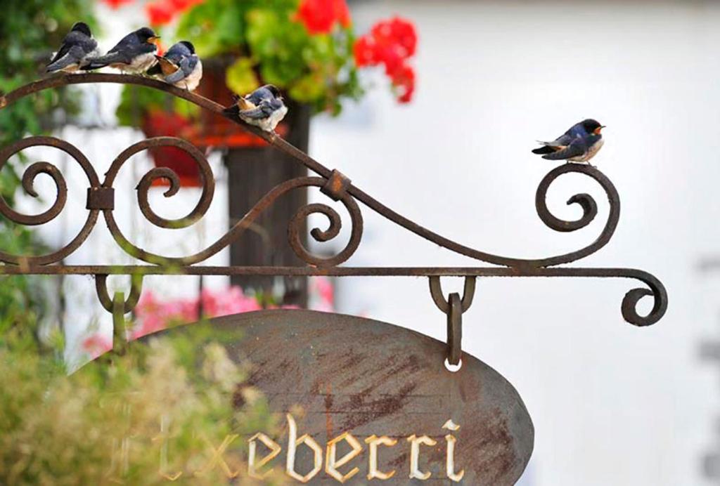 Etxeberri Ostatua reservar