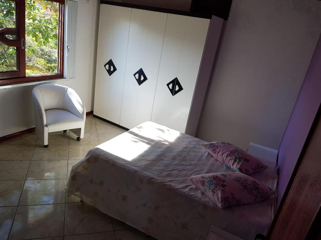 Casa Amarela com Piscina