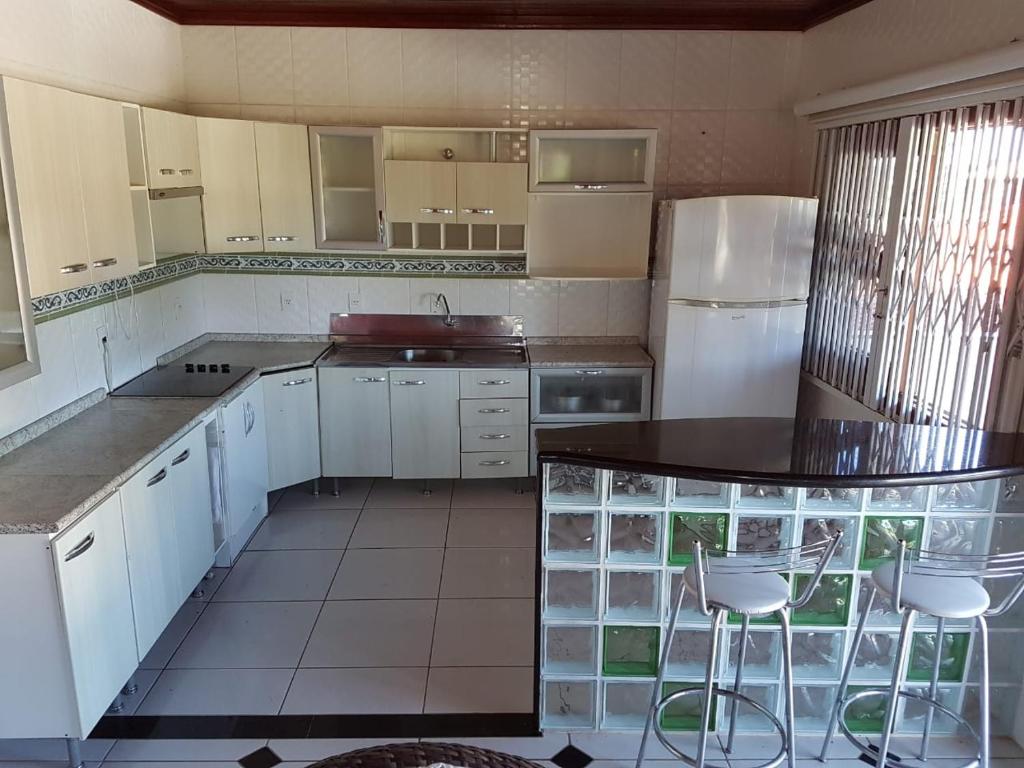  Casa Amarela com Piscina