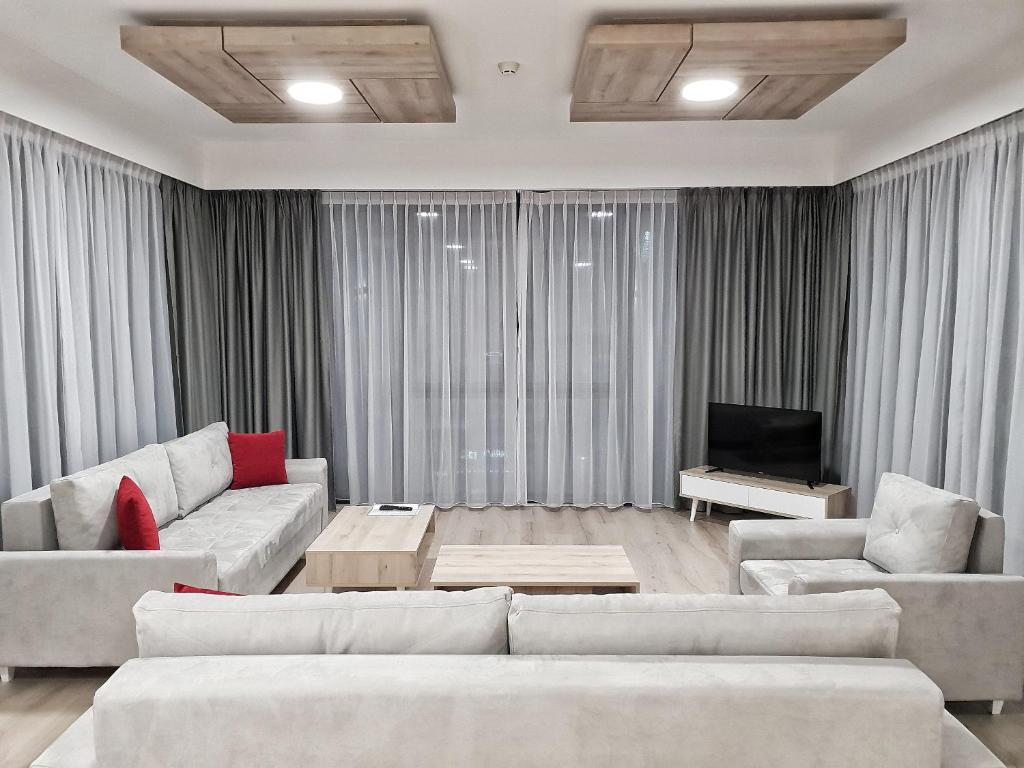 TV a/nebo společenská místnost v ubytování Aparthotel Centar Sarajevo