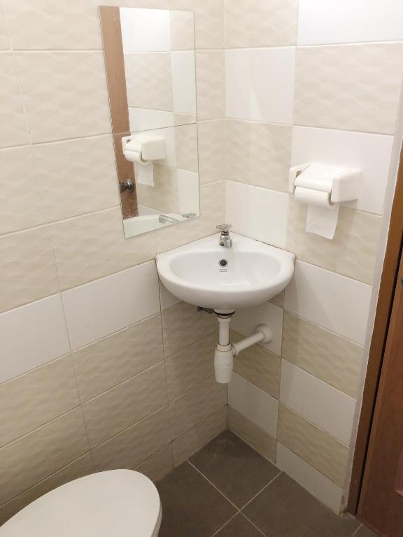 Koupelna v ubytování Argya Guesthouse