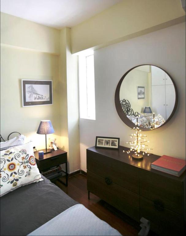 Posteľ alebo postele v izbe v ubytovaní Mets Area, Hip, Tasteful & Ultra Convenient Studio for 2