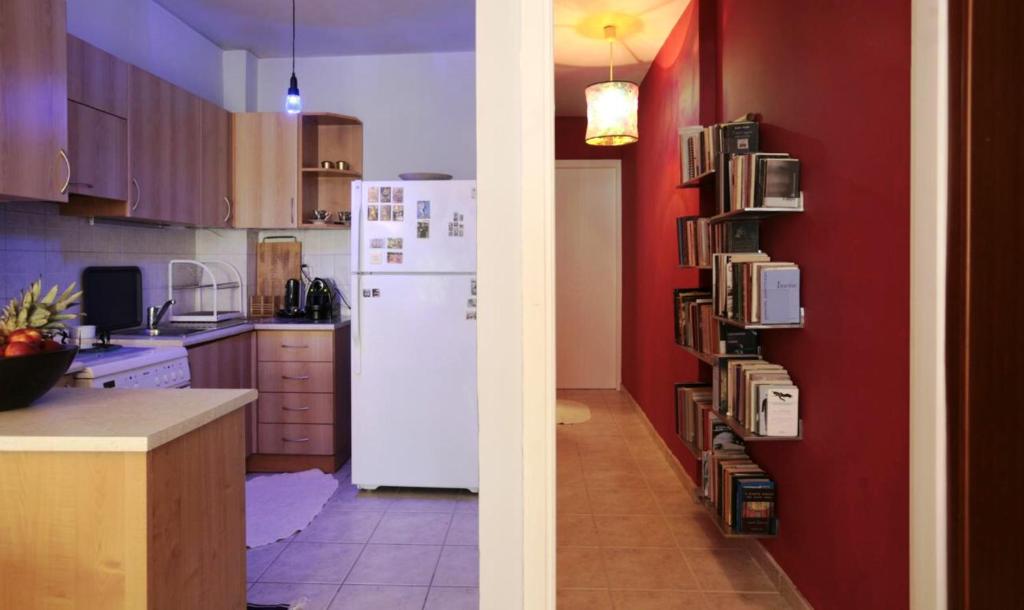 Kuchyňa alebo kuchynka v ubytovaní Mets Area, Hip, Tasteful & Ultra Convenient Studio for 2