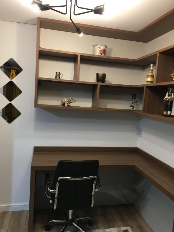  Apartamento novíssimo em Granja Viana