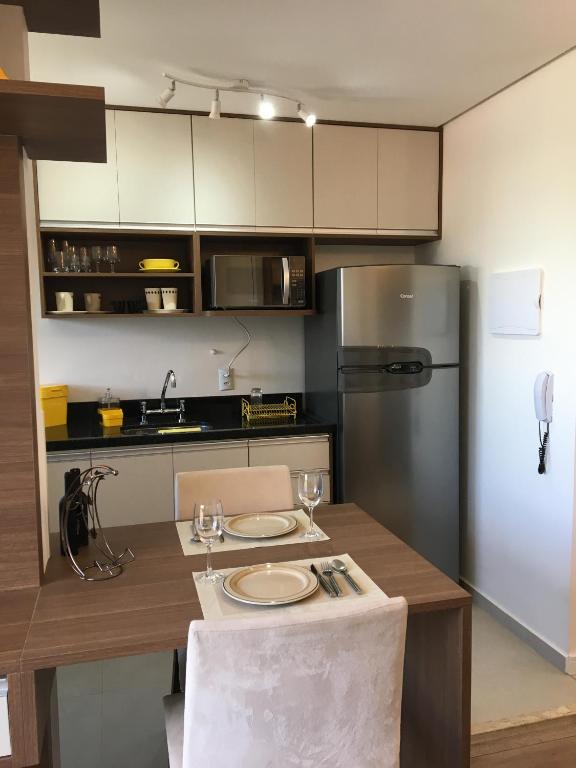  Apartamento novíssimo em Granja Viana