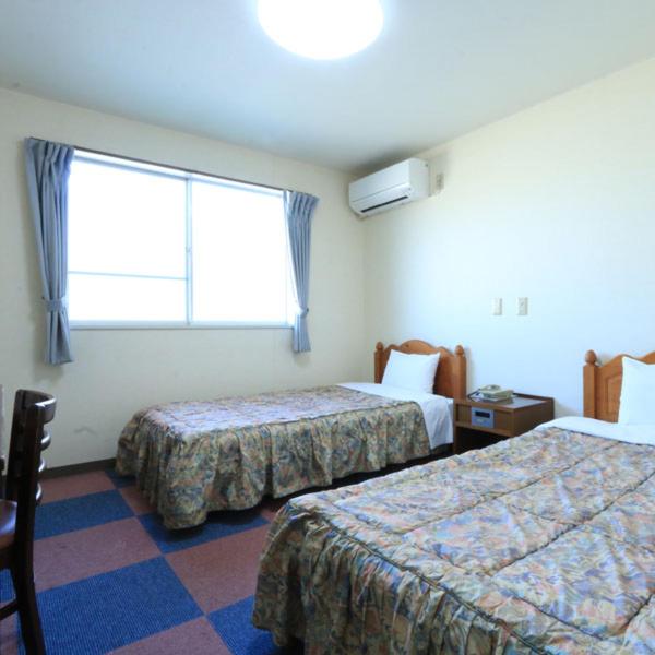 Business Hotel Amakusa - Camera Doppia Con Letti Separati