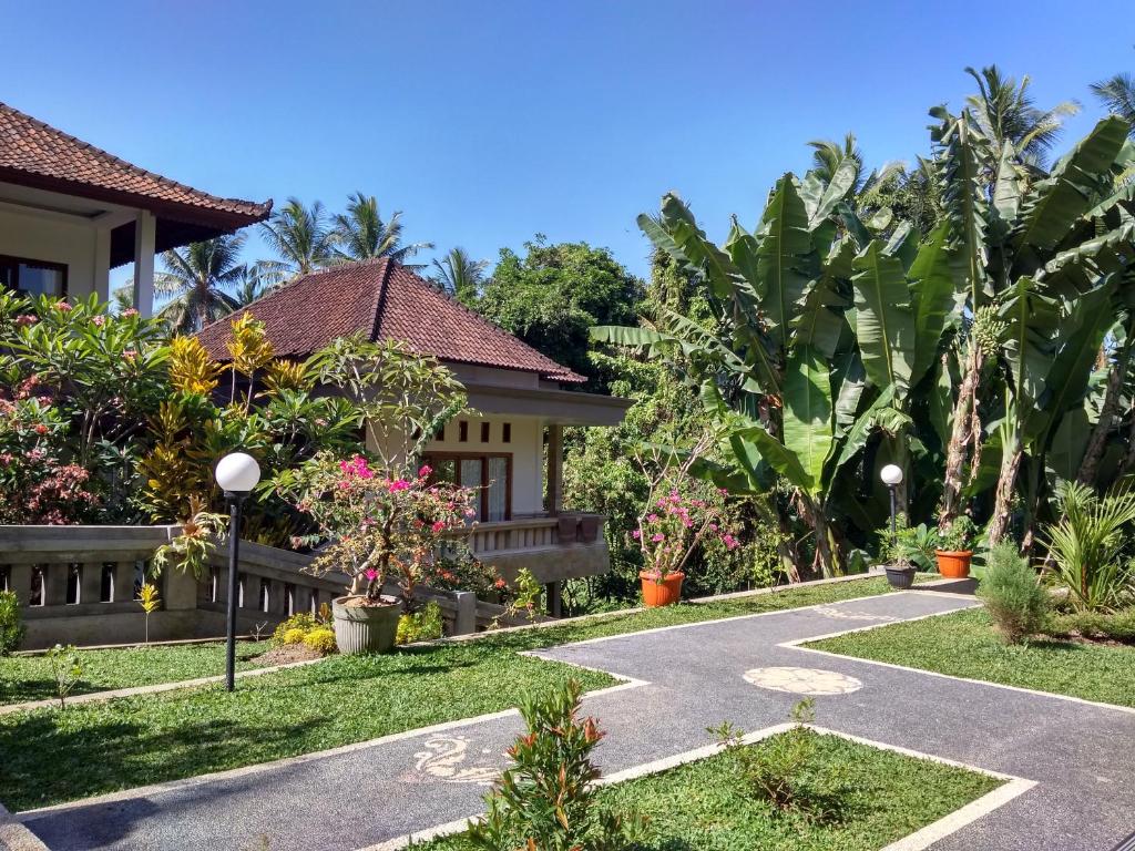 Zahrada ubytování Kartika Bungalows