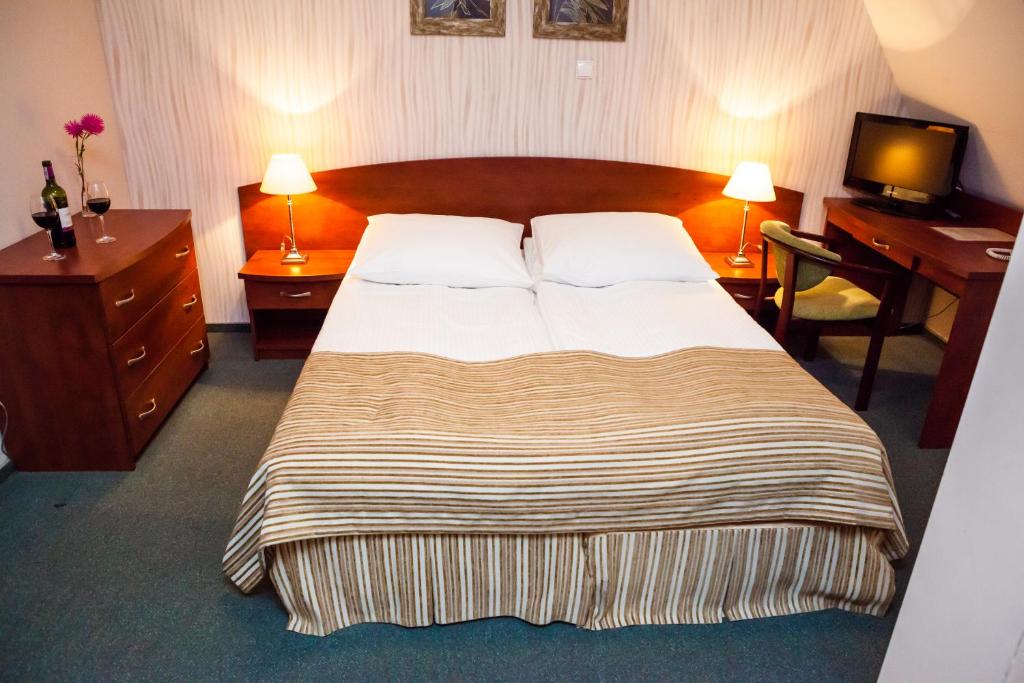 Hotel Logos - Resim 44