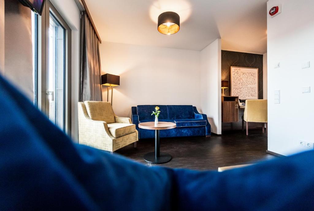 Best Western Plus Royal Suites - Resim 35