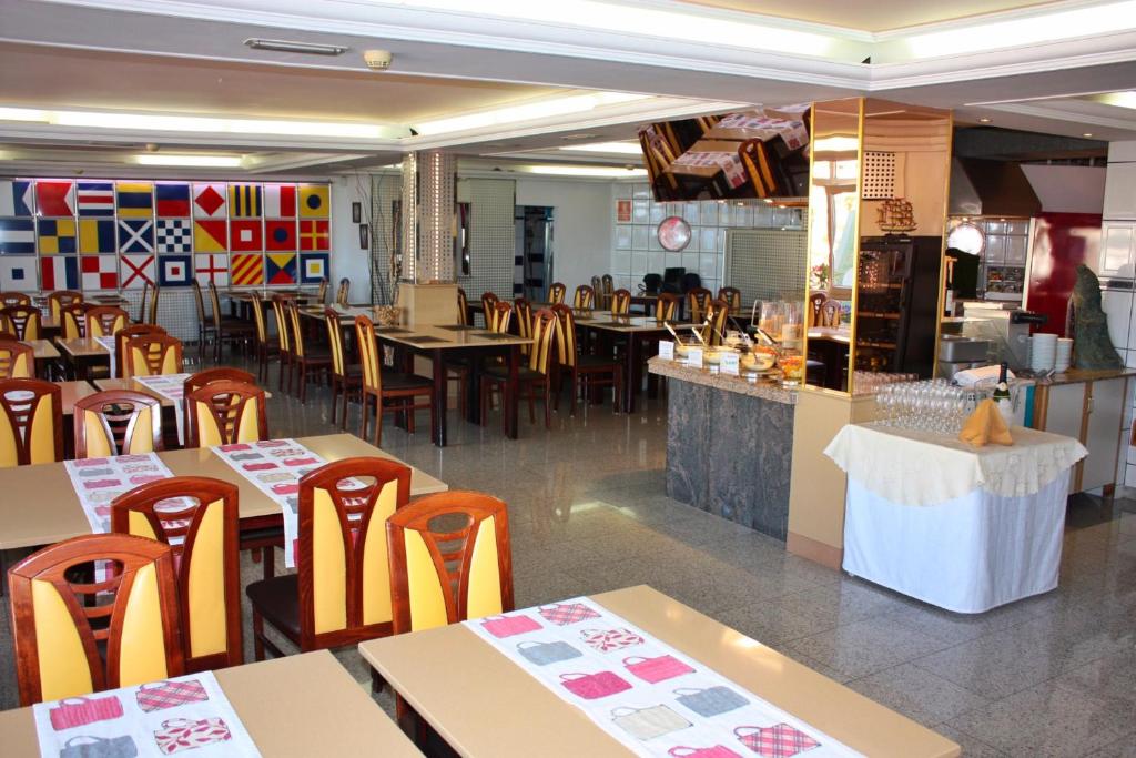 Restauracja lub miejsce do jedzenia w obiekcie Cura Sol