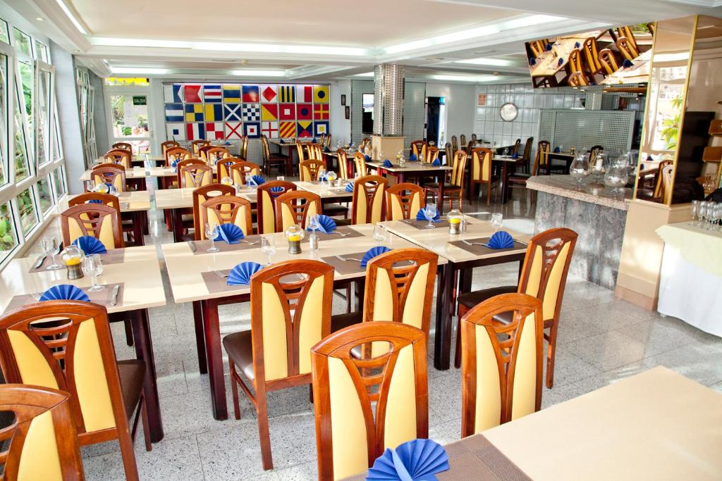 Restauracja lub miejsce do jedzenia w obiekcie Cura Sol
