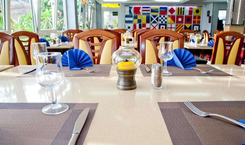 Restauracja lub miejsce do jedzenia w obiekcie Cura Sol