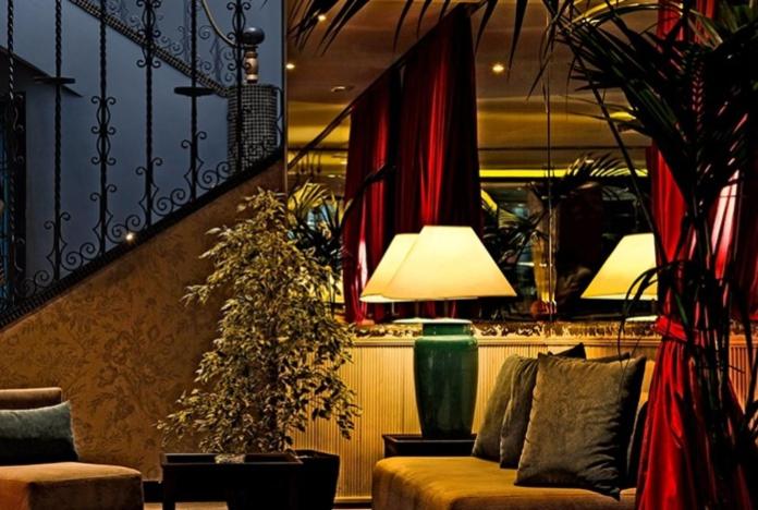 Posezení v ubytování Le Sphinx Boutique Hôtel