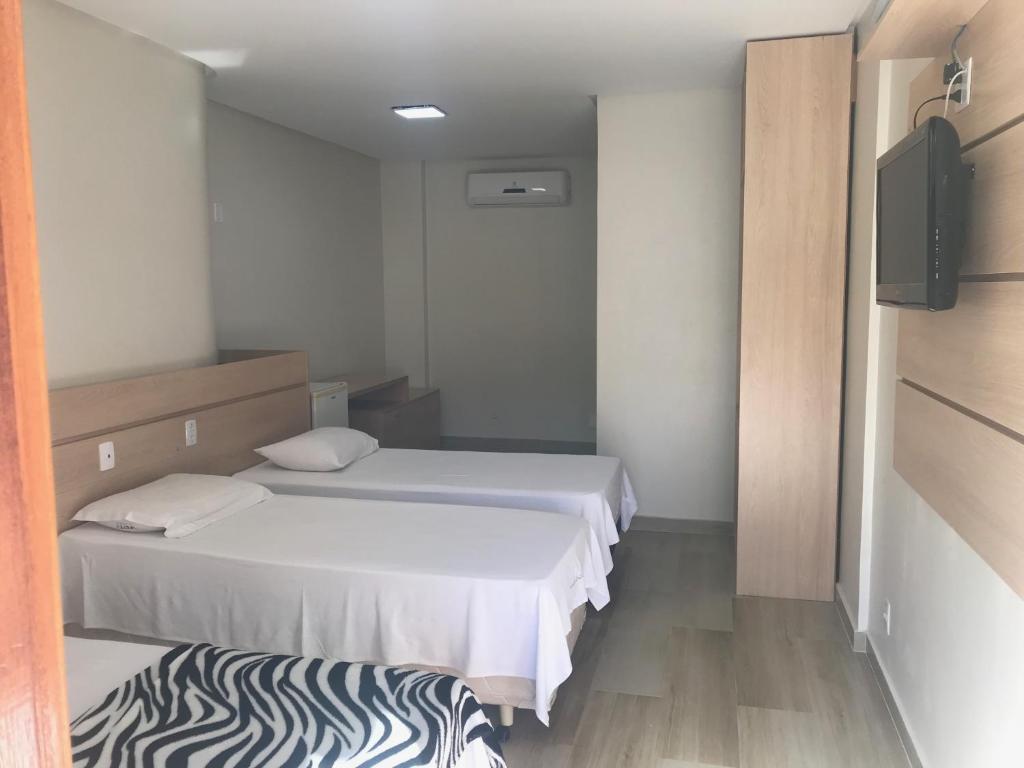Suíte Hotel Vitória - Habitación Cuádruple De Confort