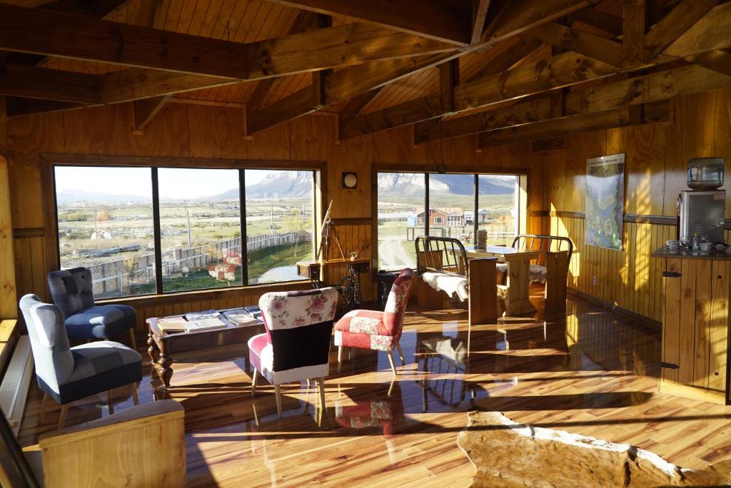 Posezení v ubytování Hostal Doble E Patagonia