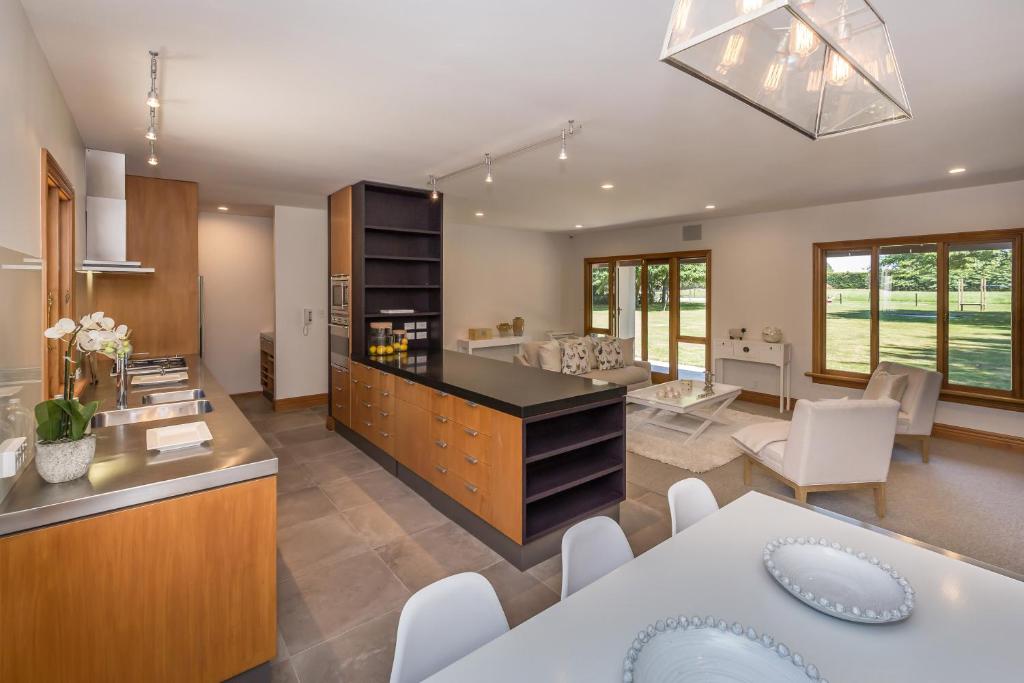 BOND ESTATE LUXURY ACCOMMODATION - Resim 5