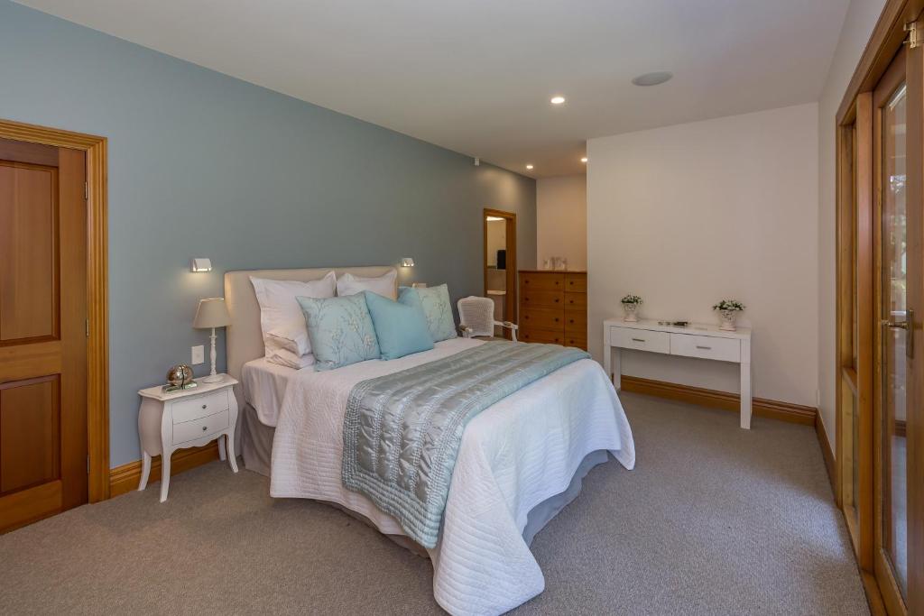 BOND ESTATE LUXURY ACCOMMODATION - Resim 24