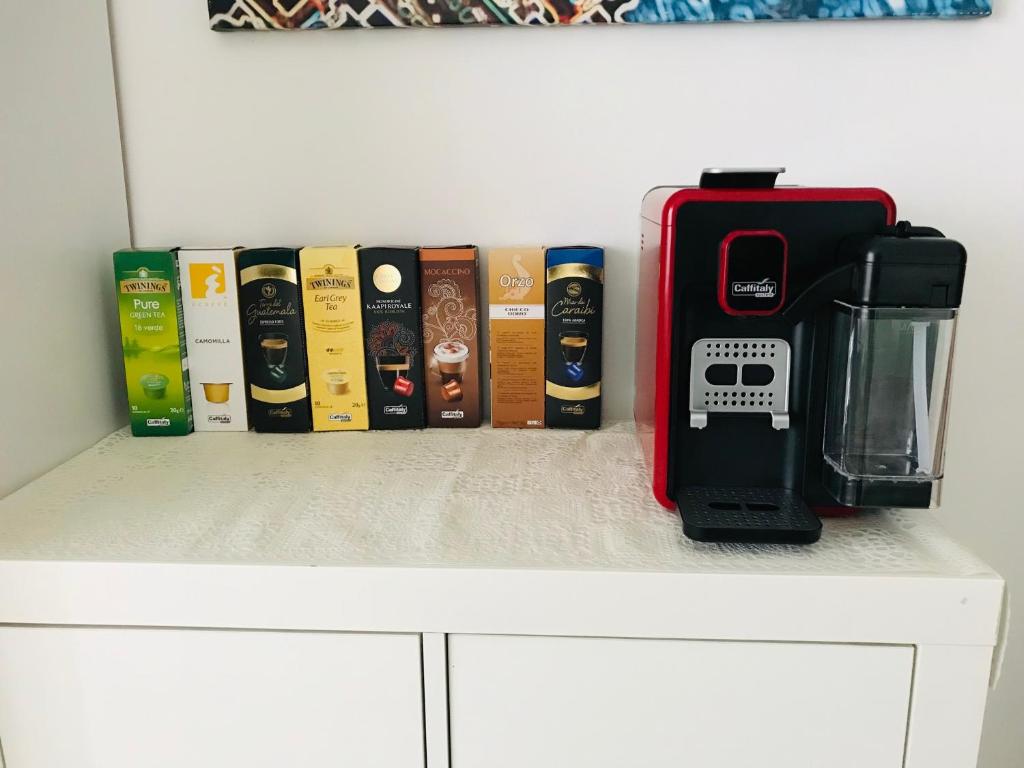 Set per la preparazione di tè e caffè presso Il ramo d'oro