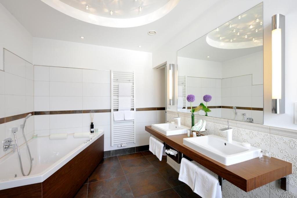 Kastens Hotel Luisenhof - Resim 43