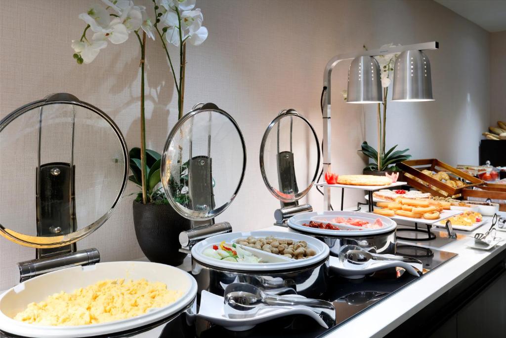 Eurostars Madrid Gran Vía - Resim 36