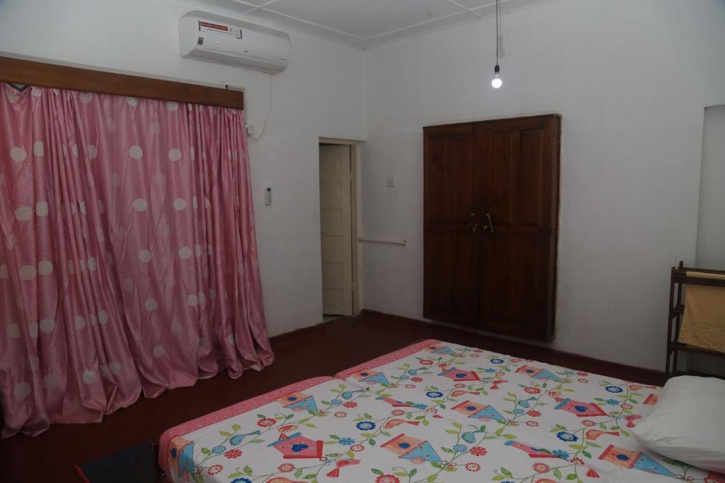 Aeroform Homestay - Double Room