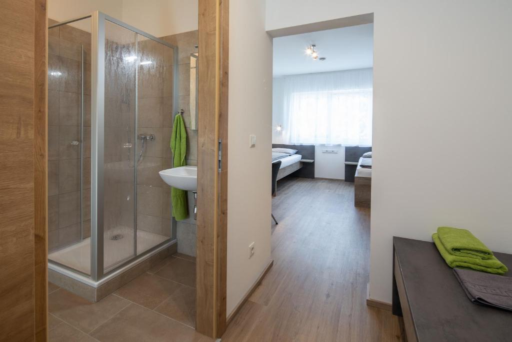 Koupelna v ubytování Haus adK