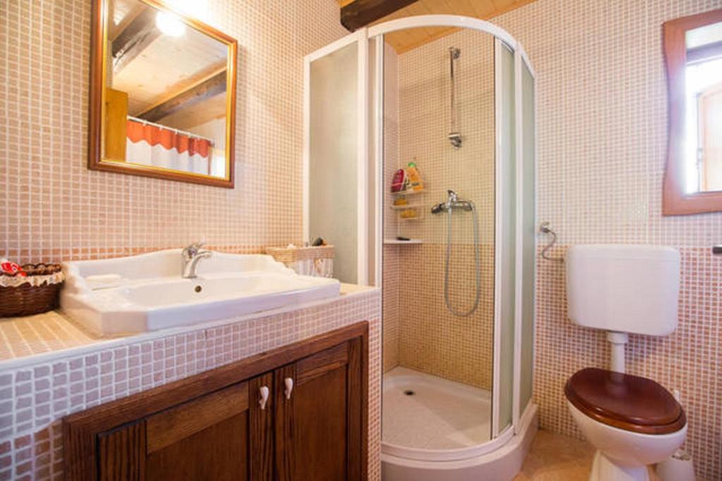 Kúpeľňa v ubytovaní Peacefull family cottage