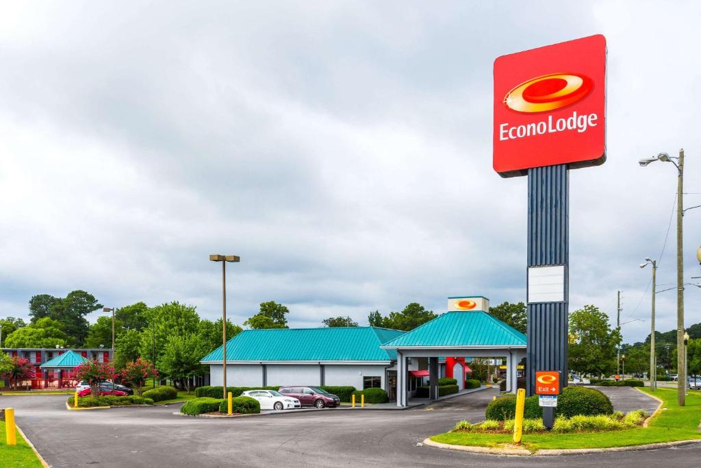 Econo Lodge  Oxmoor