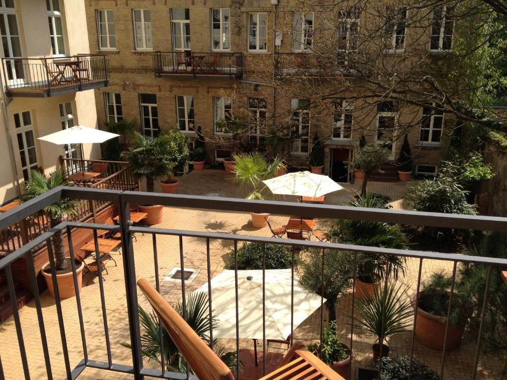 Garden Living - Boutique Hotel - Resim 33