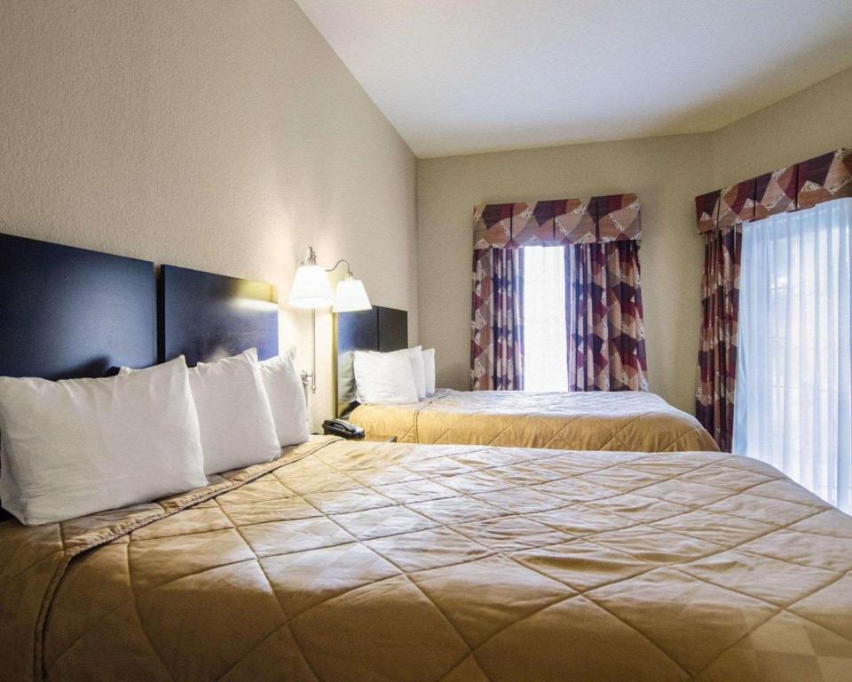 Affordable Suites of America Rogers - Bentonville - Queen Suite Met 2 Queensize Bedden - Niet -roken