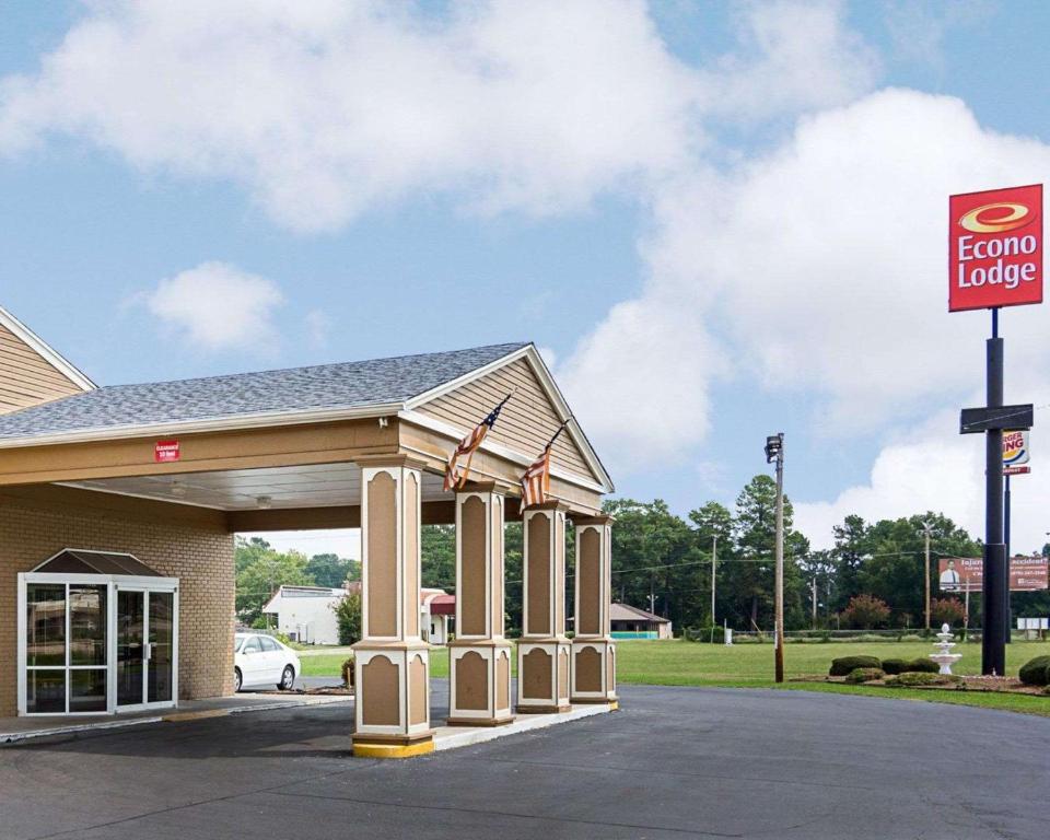 Certifikát, hodnocení, plakát nebo jiný dokument vystavený v ubytování Econo Lodge Pine Bluff