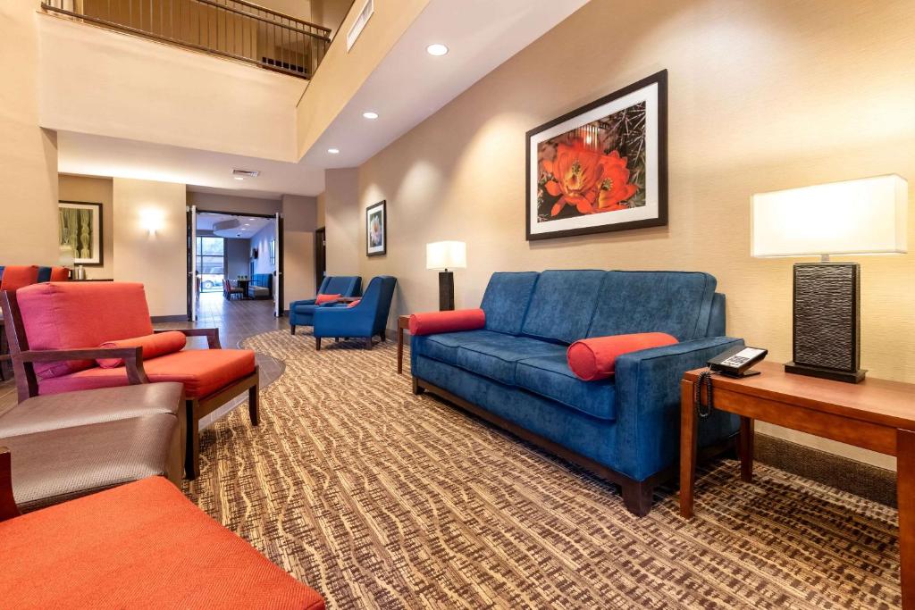 Comfort Suites Goodyear-West Phoenix