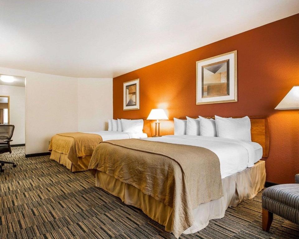 Quality Inn Petaluma - Sonoma photo