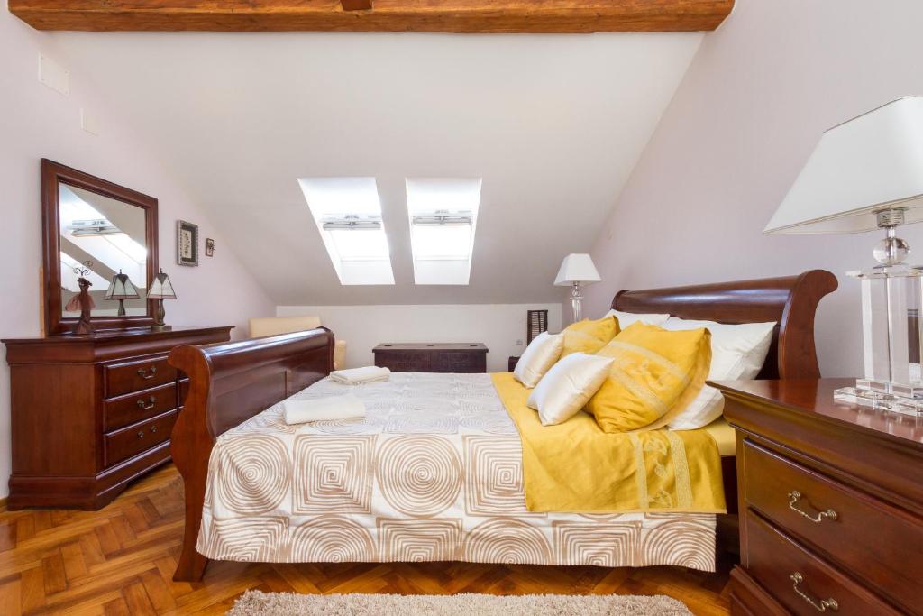 Posteľ alebo postele v izbe v ubytovaní Penthouse Matkovic