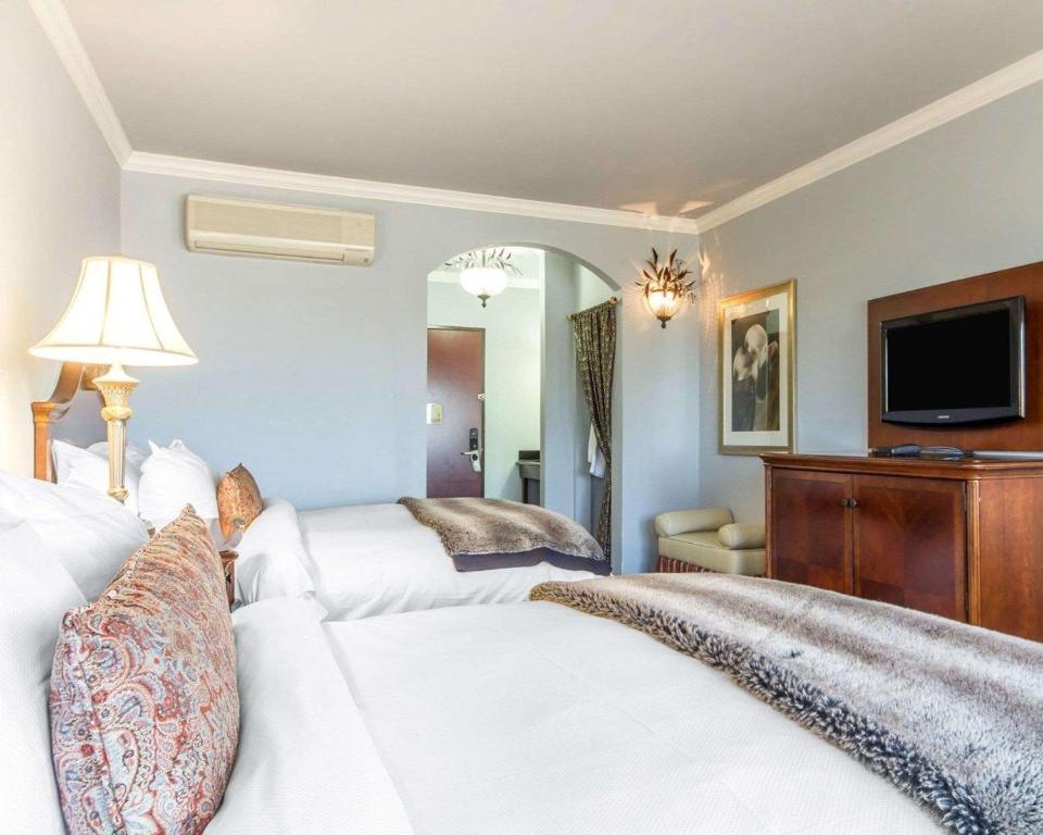 Villa Montes Hotel - Non-Smoking Queen/Queen Room