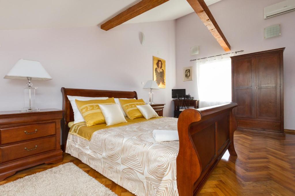 Posteľ alebo postele v izbe v ubytovaní Penthouse Matkovic