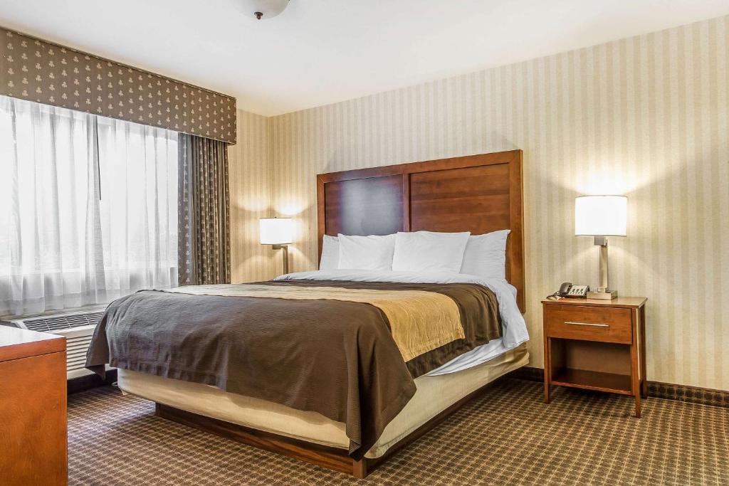Quality Inn Half Moon Bay-Miramar Beach photo