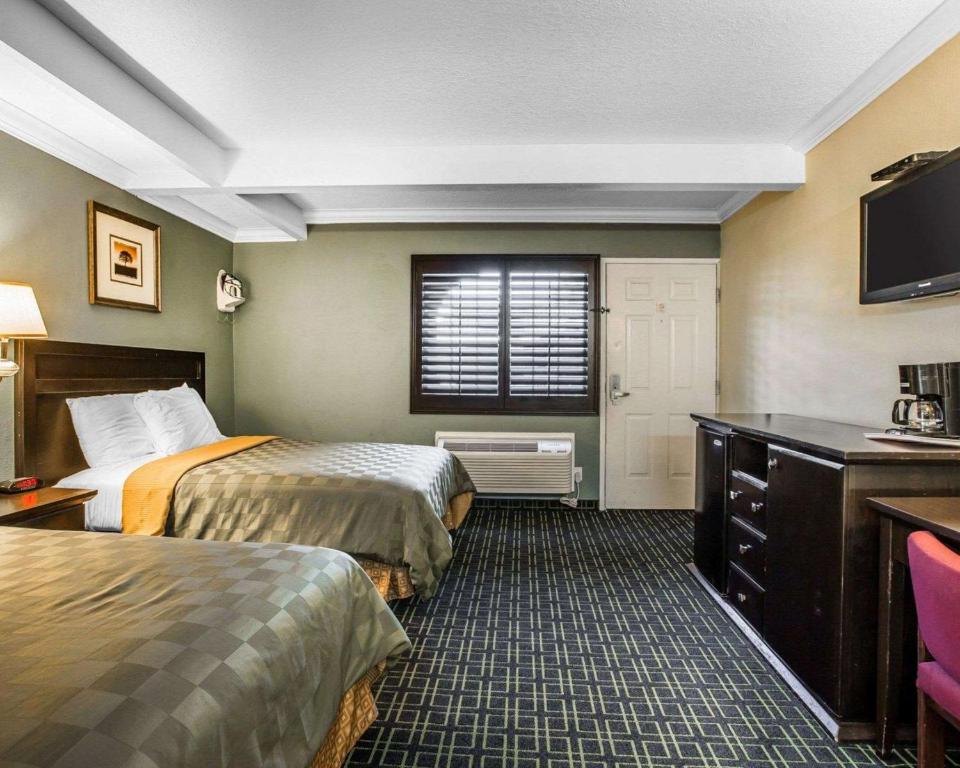 Hotel H Wood アメリカ ロサンゼルス Booking Com Hotel H Wood アメリカ ロサンゼルス Booking Com