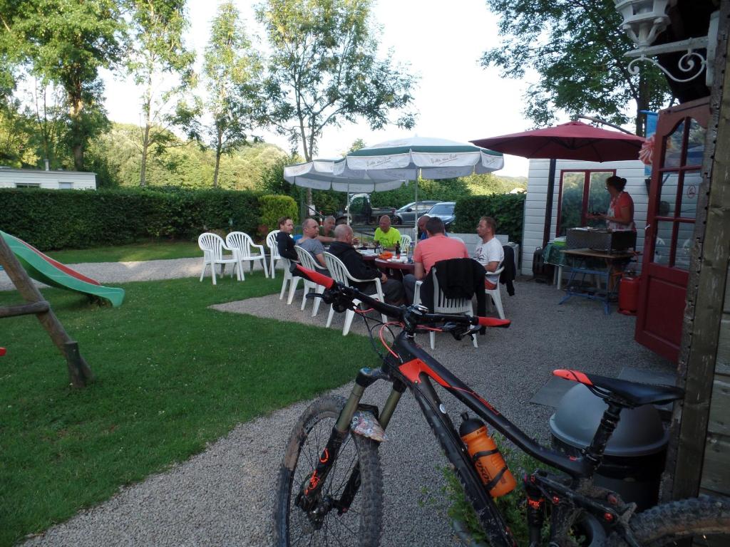 Zahrada ubytování Ferienpark Eifellux