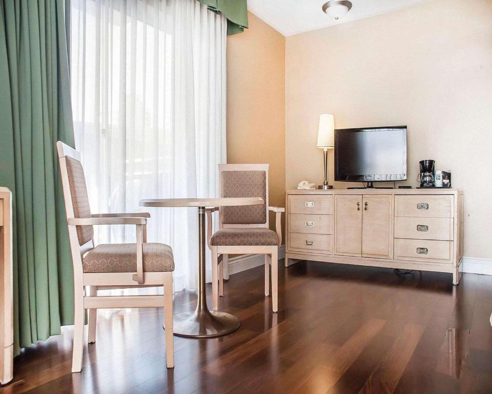 Quality Hotel Fallsview Cascade - Resim 26