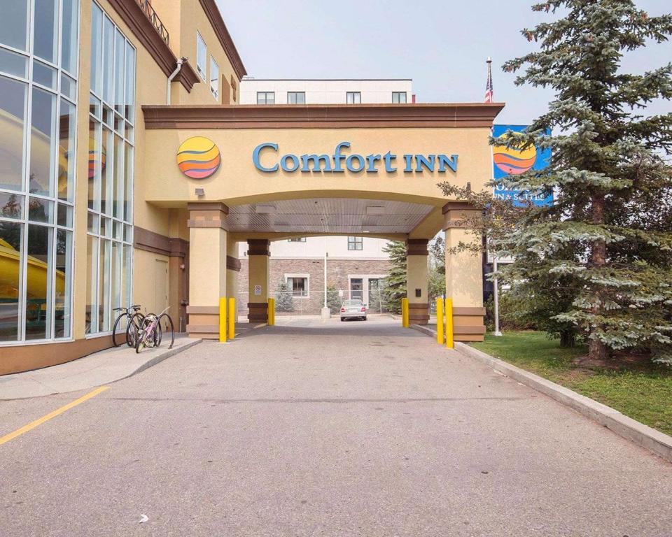 Comfort Inn & Suites University - Resim 17