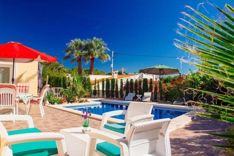 Villa HAYAHAY with PRIVATE POOL & Amazing view, Calpe ...