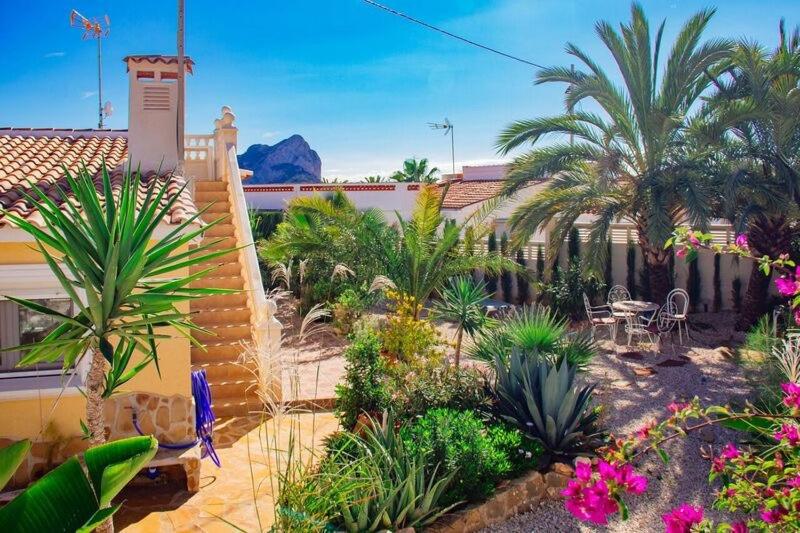 Villa HAYAHAY with PRIVATE POOL & Amazing view, Calpe ...
