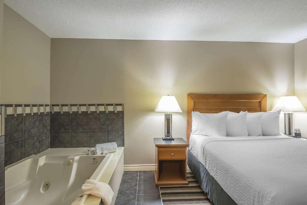 Quality Inn West Edmonton - Resim 25