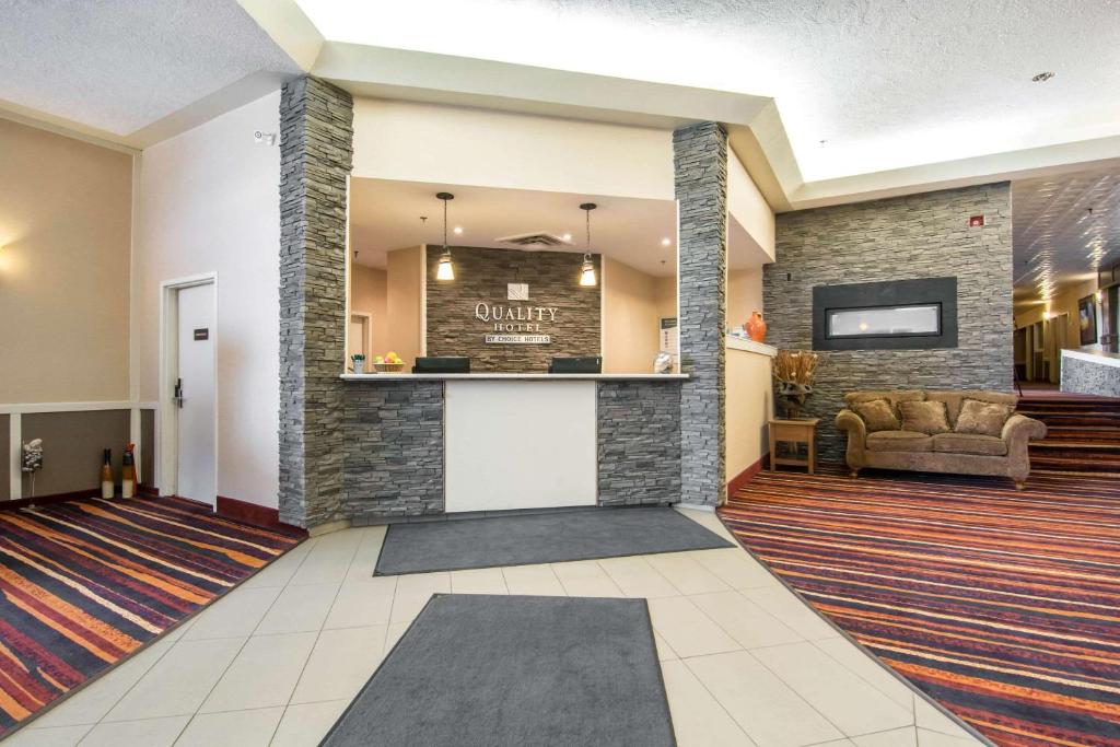 Posezení v ubytování Quality Hotel