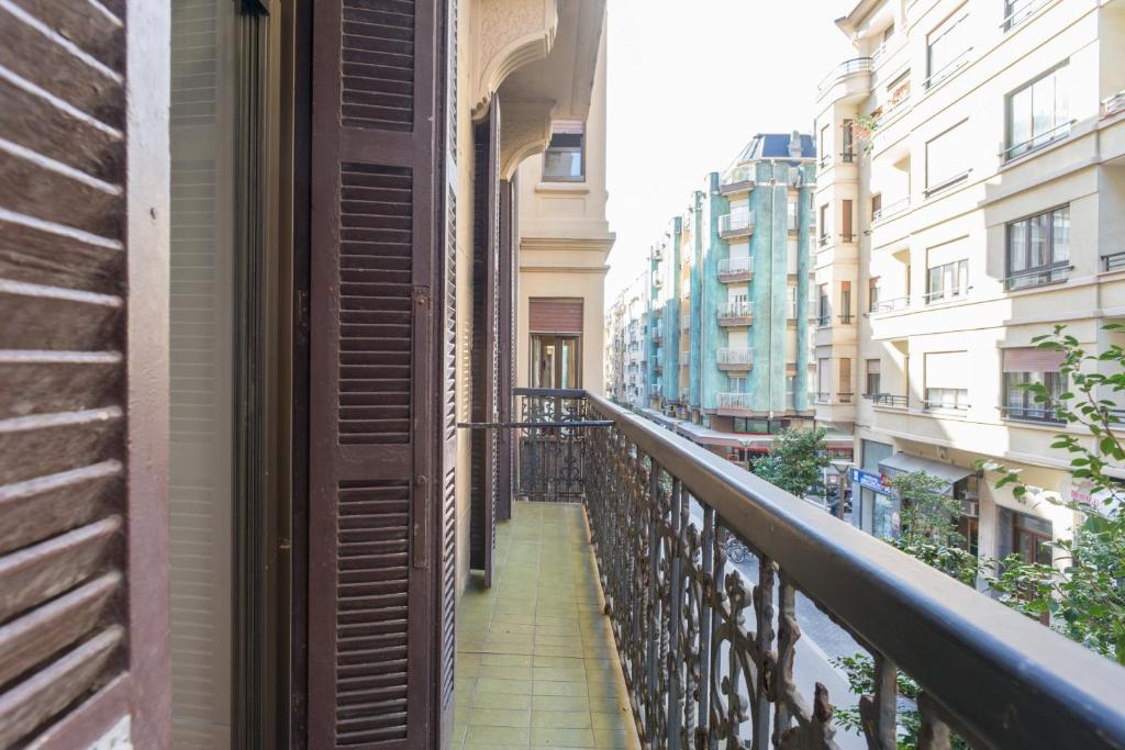 A balcony or terrace at Sausalito - Iberorent Apartments