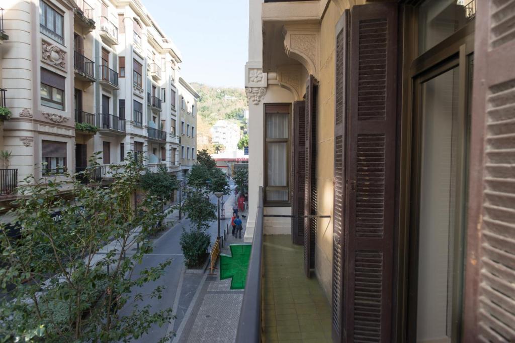 The building in which Az apartmant is located